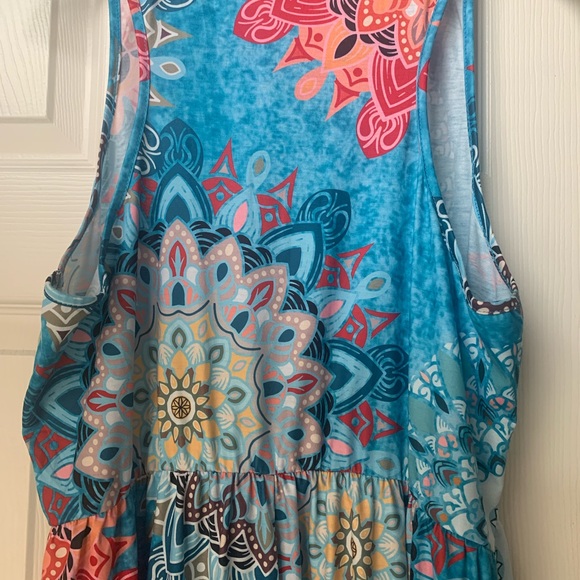 NWT⭐️ Ours sleeveless dress with pockets Size XL - Picture 3 of 5